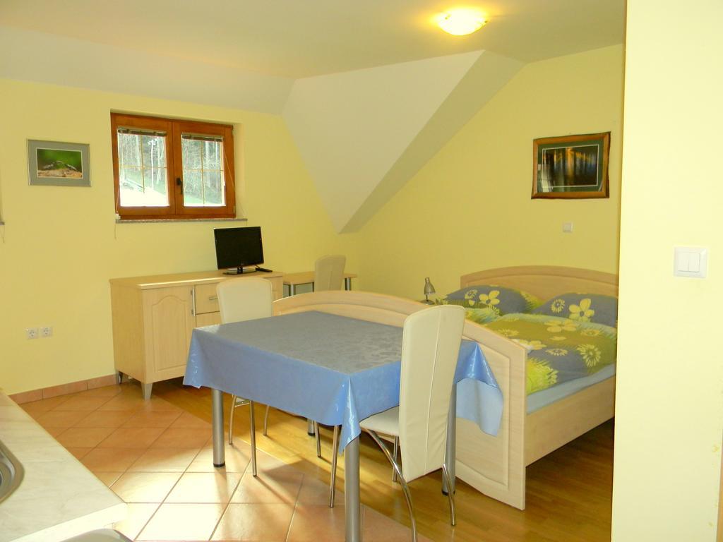 Tourist Farm Kolar Villa Ljubno Bilik gambar